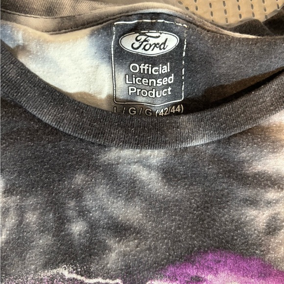 FORD MUSTANG COLLECTION USA OFFICIAL Licensed Product Size Large - Picture 3 of 4